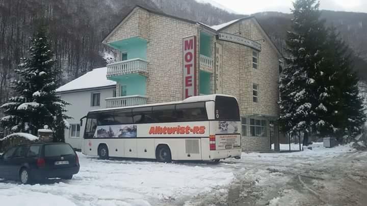Motel Tara Mojkovac Zewnętrze zdjęcie
